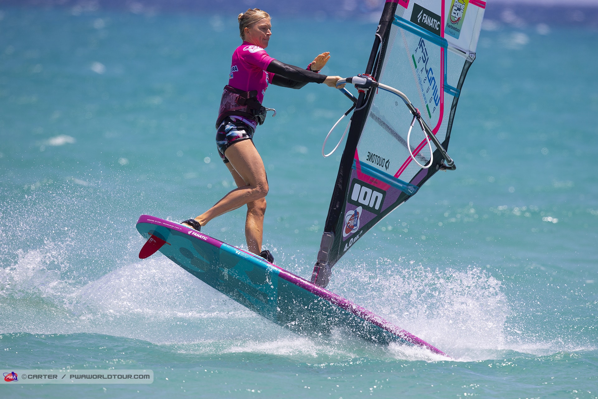 Arrianne Aukes is happy that future windsurfing girls will feel equal to men (Photo: Carter/PWA)